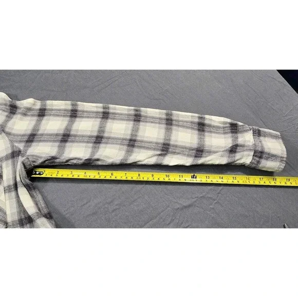 Mudd Flannel Shirt Check Pattern Womens Large - Picture 13 of 13
